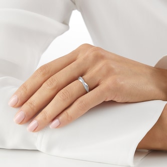 Goldsmiths 9ct White Gold Cross Over 0.20ct Diamond Ring Goldsmiths 9ct White Gold Cross Over 0.20ct Diamond Ring