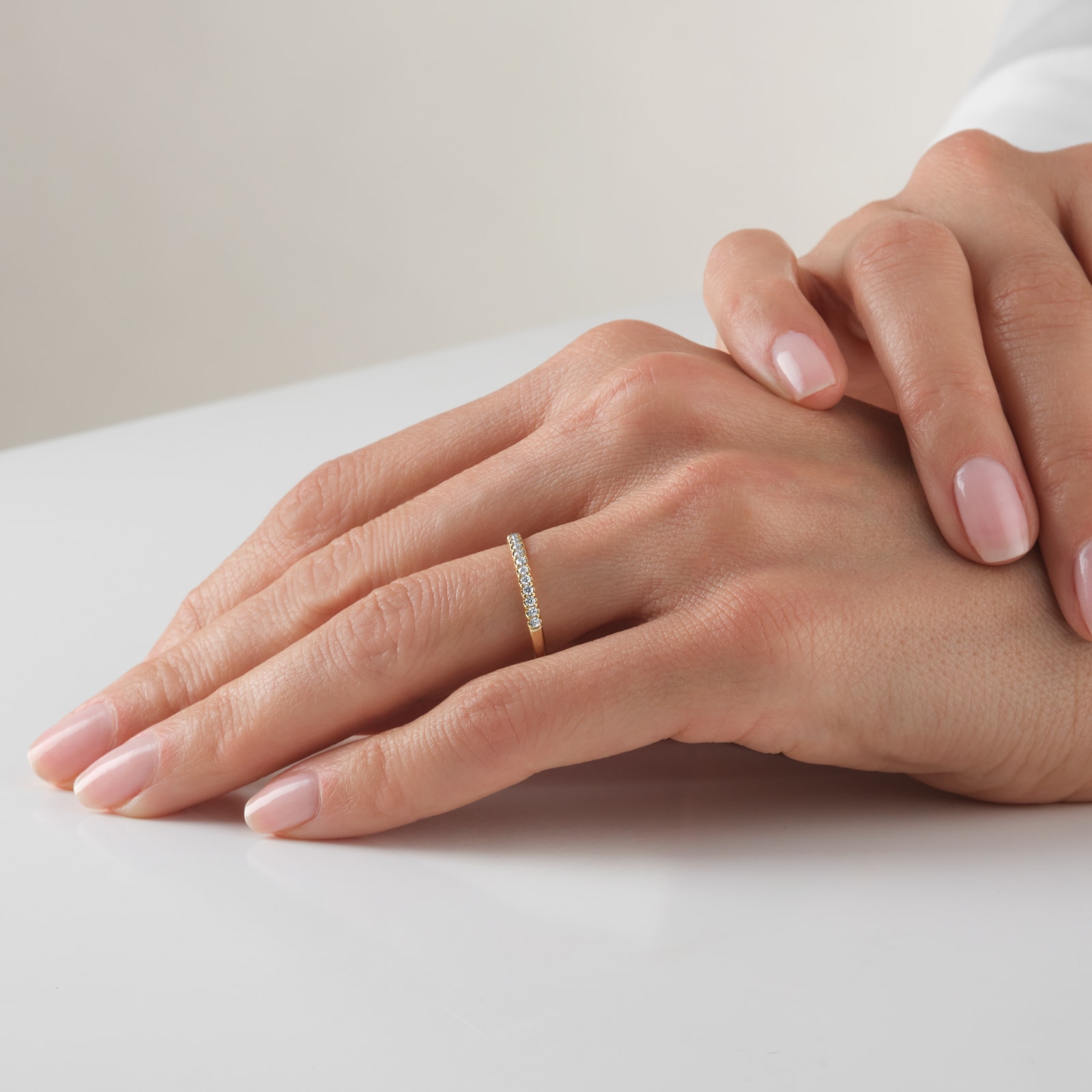 Goldsmiths 9ct Yellow Gold 0.20cttw Brilliant Cut Diamond Stacker Eternity Ring Goldsmiths 9ct Yellow Gold 0.20cttw Brilliant Cut Diamond Stacker Eternity Ring