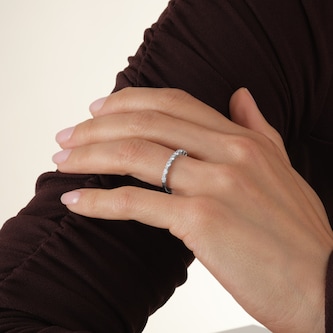 Goldsmiths 9ct White Gold 0.34cttw Brilliant Cut Diamond Half Eternity Ring Goldsmiths 9ct White Gold 0.34cttw Brilliant Cut Diamond Half Eternity Ring