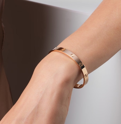 Shop Pre-Owned Jewellery on Goldsmiths image