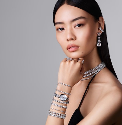 swarvoski-jewellery-oct23.jpg image